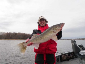 lake winnie trophy walleye